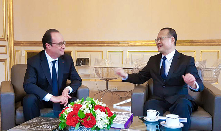 法国时任法国前总统奥朗德在北京和巴黎多次会晤联盟主席蔡冠深