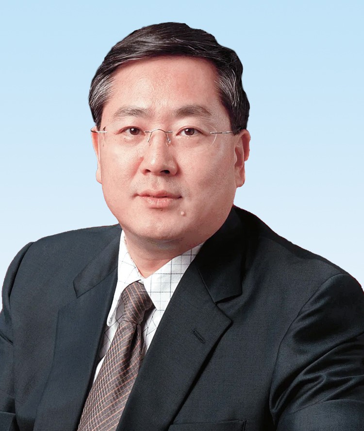 Mr. Chen Zhilie